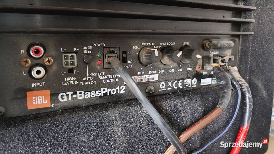 Sprzedam tubę basową aktywną JBL do samochodu