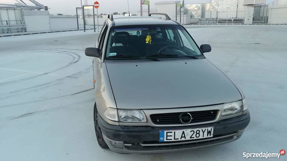 Opel Astra f 14 LPG kombi 1996 Wawa Bez rdzy klimatyzacja sprzedam