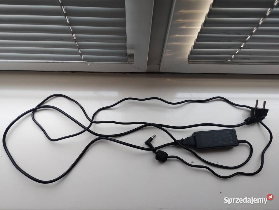 Ładowarka do laptopa