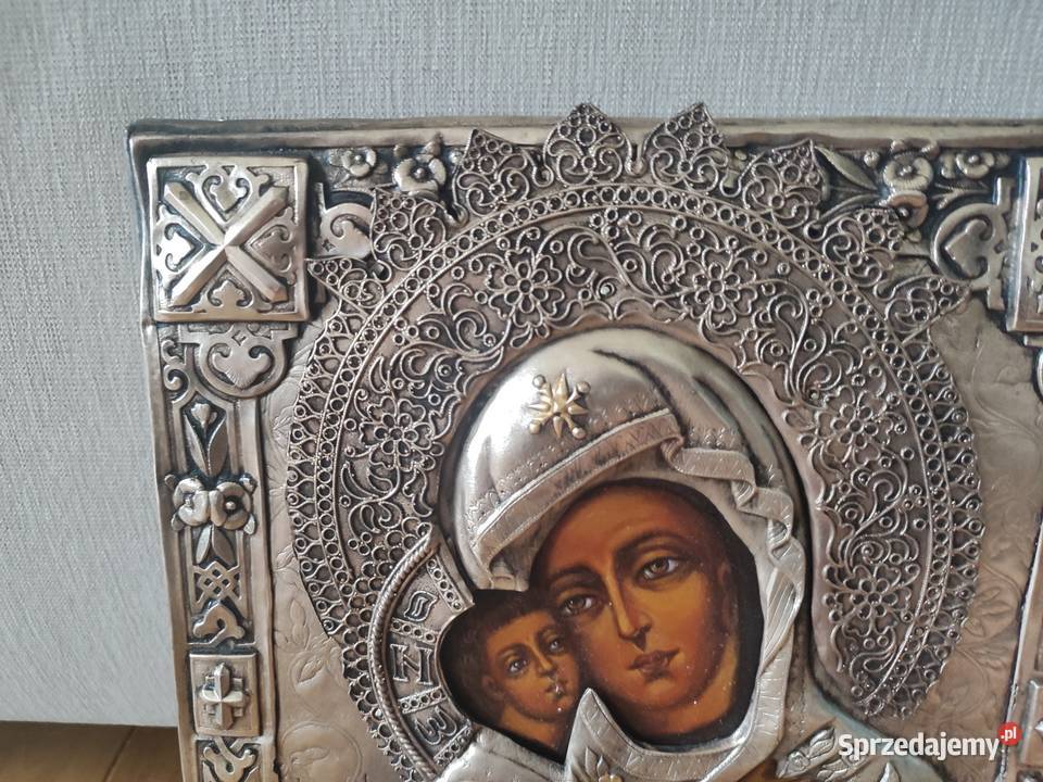 Piękna ikona Matki Boskiej pocieszenia