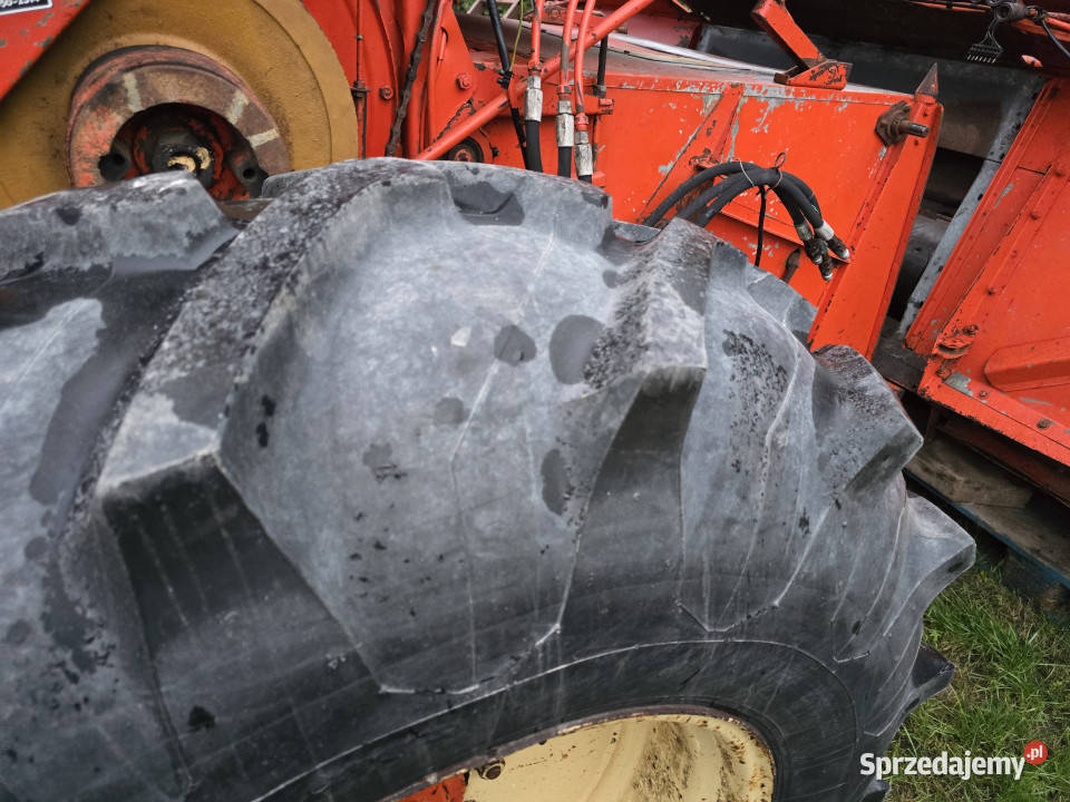 Kombajn zbożowy LAVERDA M120 heder 360 PERKINS 6 Tymianki-Skóry