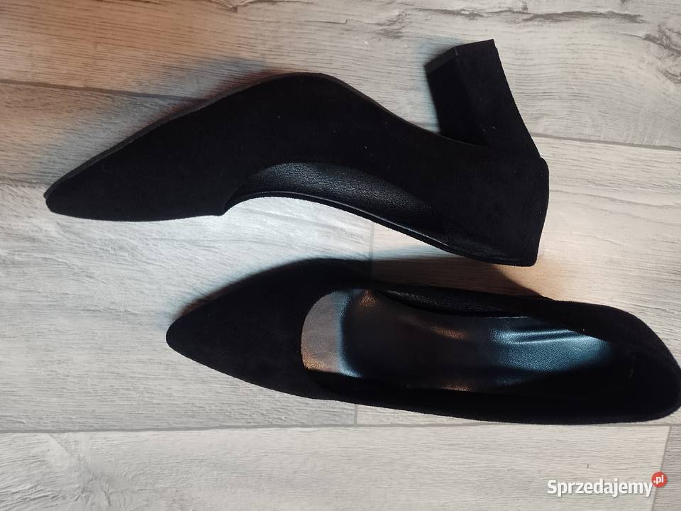 39 Czarne biznesowe czółenka wieczorowe na Kraków sprzedam