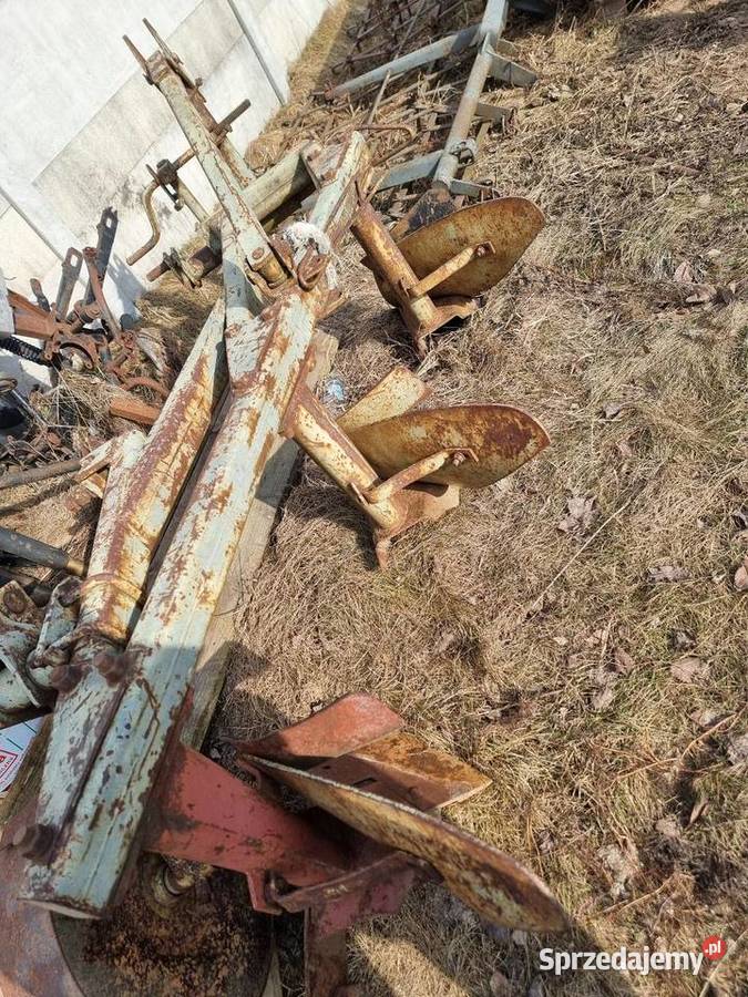 Pług 3 Unia Grudziądz Maszyny rolnicze mazowieckie Stare Litewniki