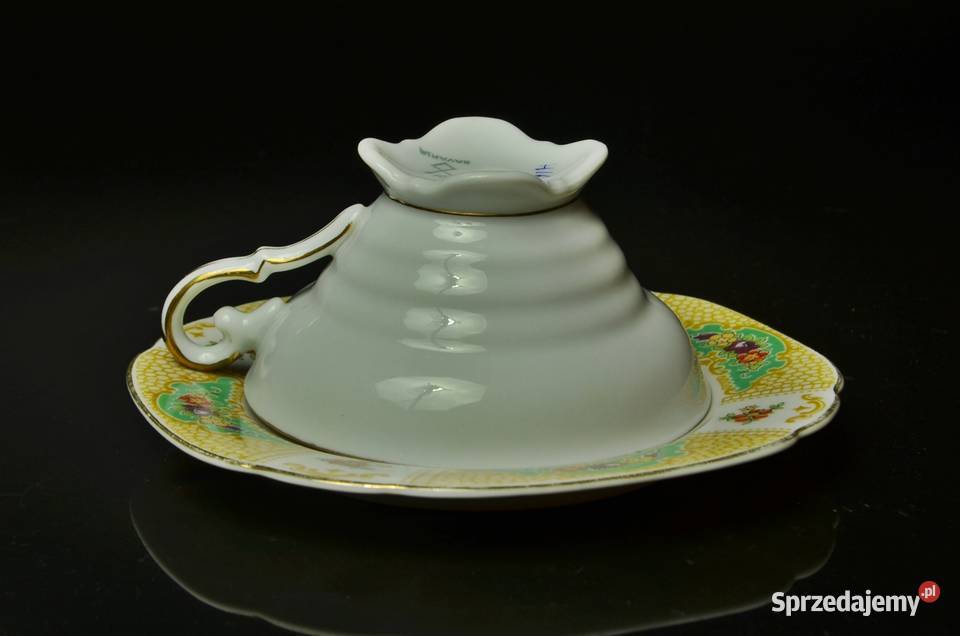 Filiżanka w ciekawej formie Bavaria Legnica sprzedam