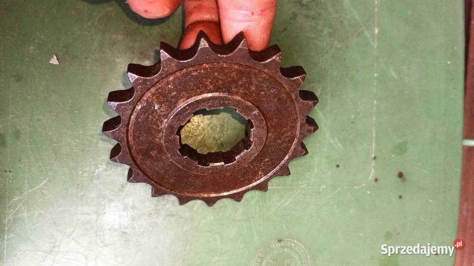 Junak m07 m10 zębatka zbawczy napędowa 19 zebów Zębatki napędowe sprzedam