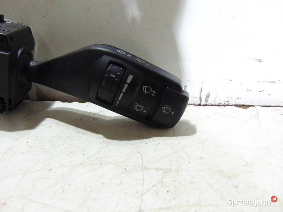 PRZEŁĄCZNIK WYCIERACZEK FOCUS MK2 4M5T17A553BD