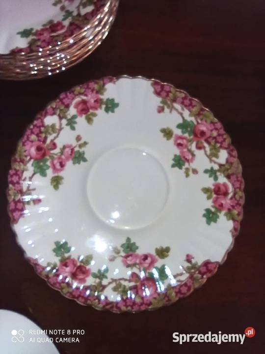 Talerzyk deserowy Royal Stafford Olde English Gdańsk