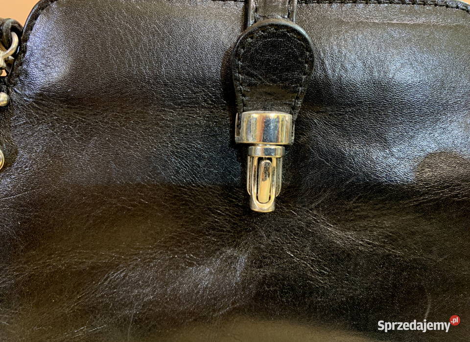 Torebka skórzana czarna 80