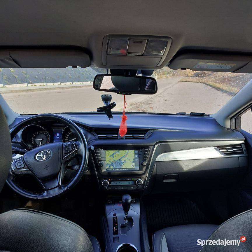 Toyota Avensis 2018 18 PB automat Stoczek Łukowski sprzedam