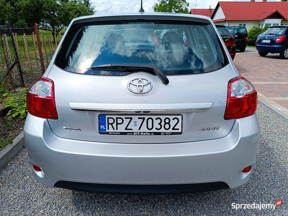 Toyota Auris Lift 133 Dual VVTi 101 74000 2012 z podkarpackie Przeworsk