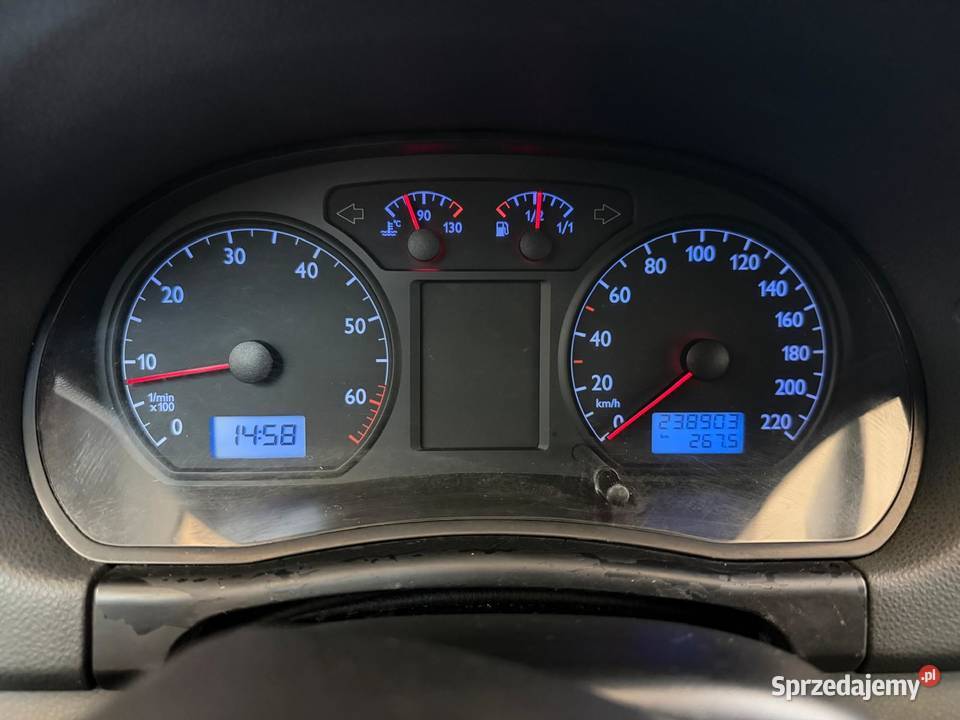 Volkswagen Polo IV 14 Volswagen nieuszkodzony sprzedam