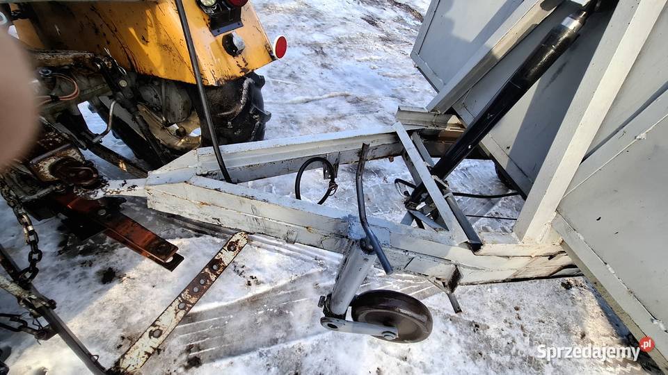 Sprzedam przyczepę wywrotkę jednoosiową nieuszkodzony sprzedam