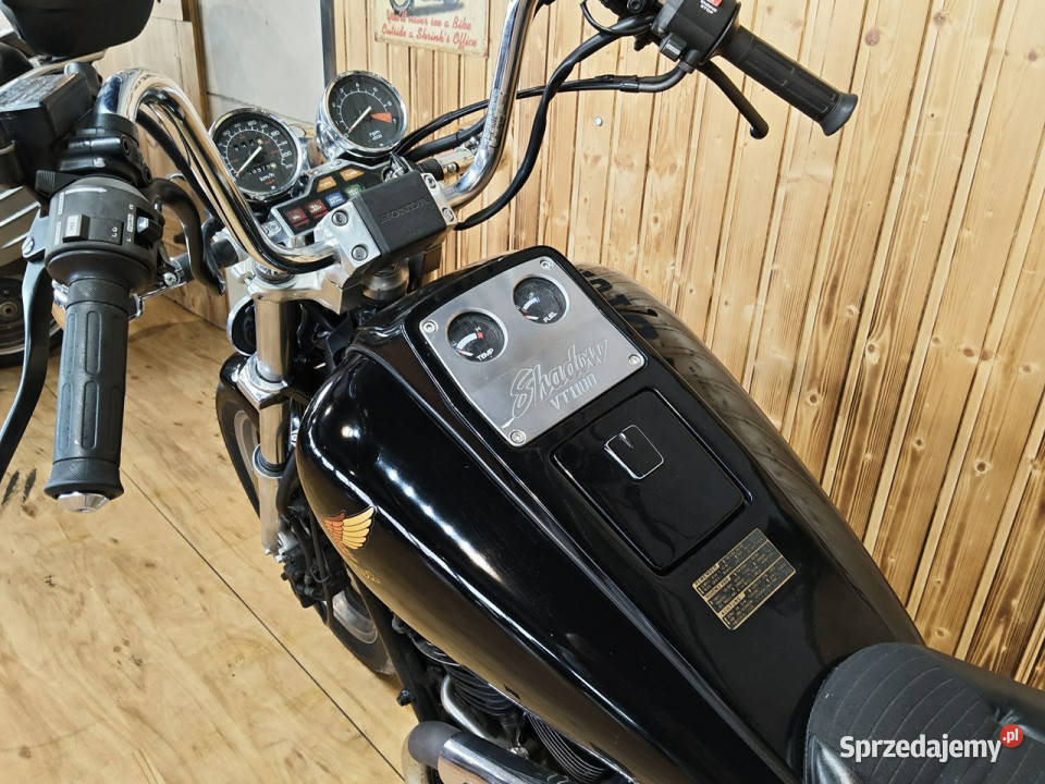 Honda Shadow HONDA V1100 SHADOW C Piękna i wielkopolskie Stare Miasto