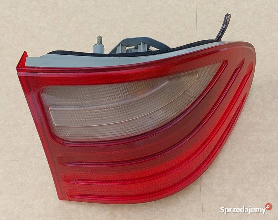 LAMPA PRAWA TYŁ MERCEDES W210 KOMBI A2108204864 Części samochodowe Mielęcin sprzedam