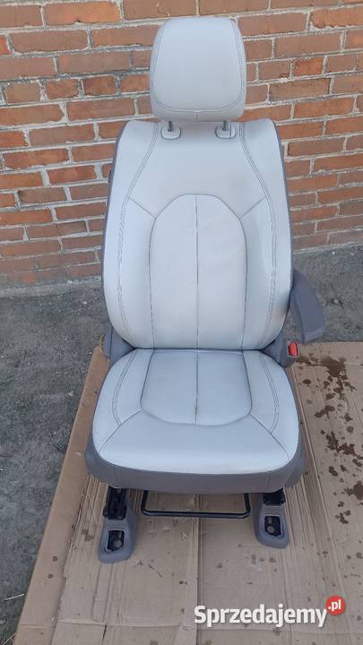 Komplet 7 foteli Chrysler Pacifica Hordzież sprzedam