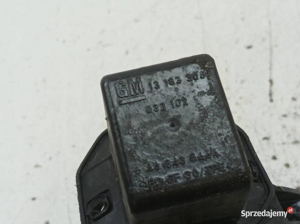 KLAPKA WLEWU PALIWA Z40Q 13183306 Opel Corsa V