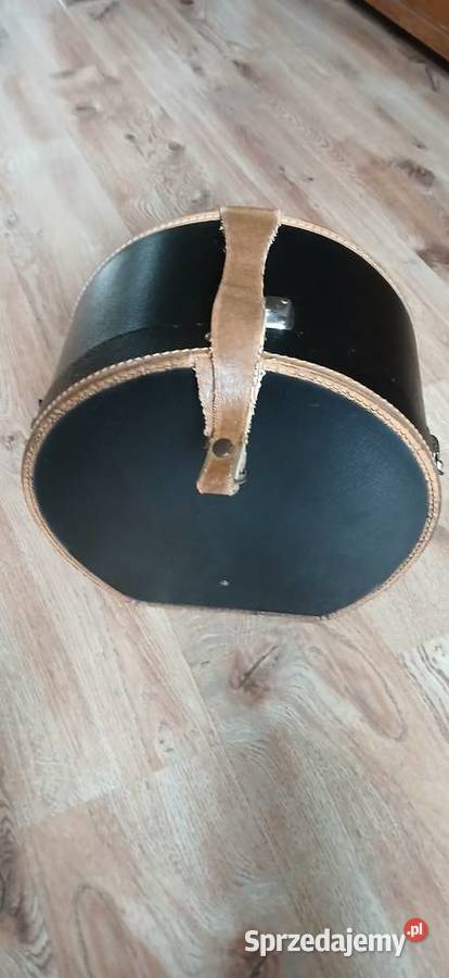 Stara walizka kufer z lat 30 tych Kraków