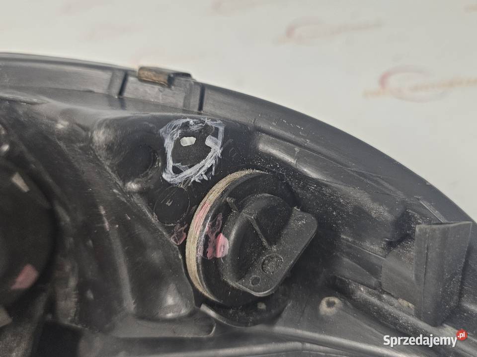 RENAULT MEGANE III 08r lampa lewa przód ANGLIK sprzedam
