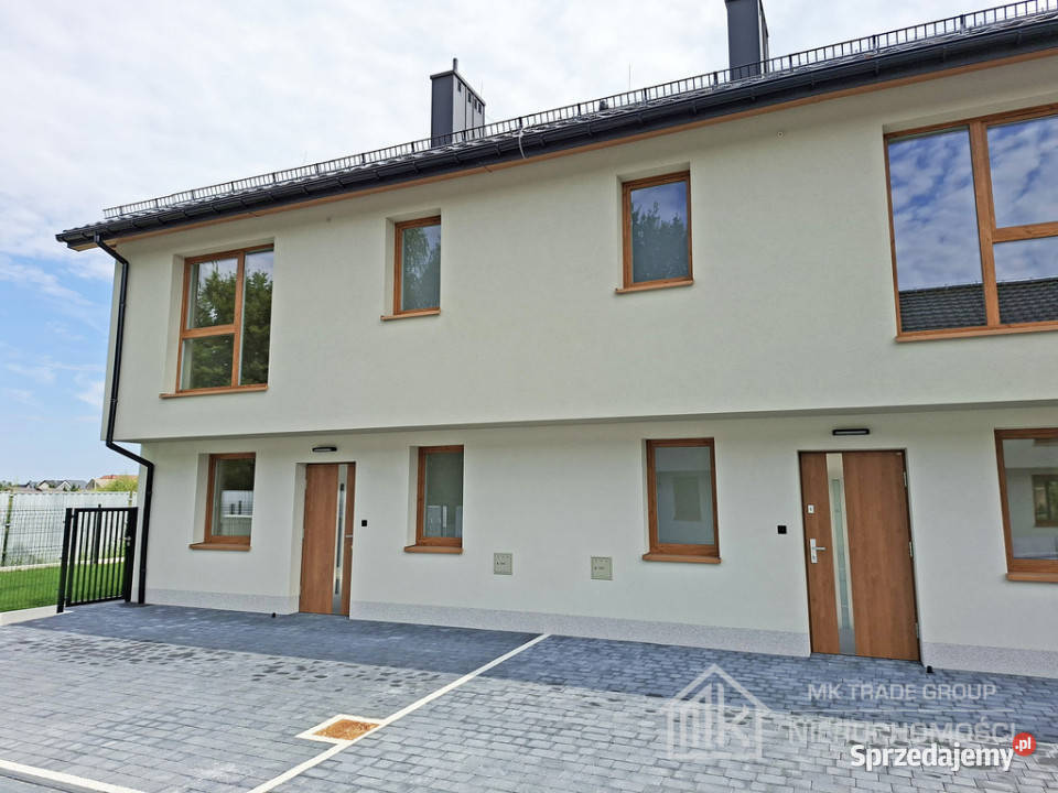 Dwupoziomowe 84m2 ogródek 2 miejsca postojowe Liczba pokoi 4 Sprzedaż Niepołomice