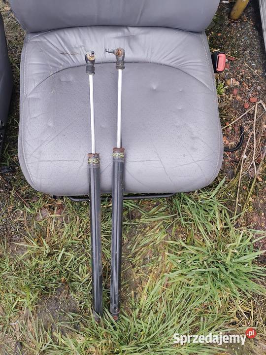 Siłowniki tylnej klapy chrysler Voyager osobowe Czerwionka-Leszczyny sprzedam