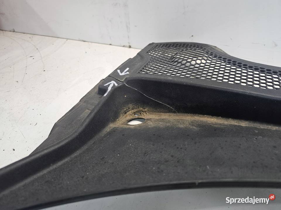 PODSZYBIE PLASTIKOWE AUDI A3 8P LIFT 8P1819415A osobowe Przystajń