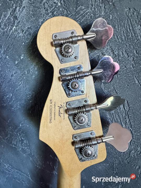 Fender squier gitara bass Fretless Cieszyn
