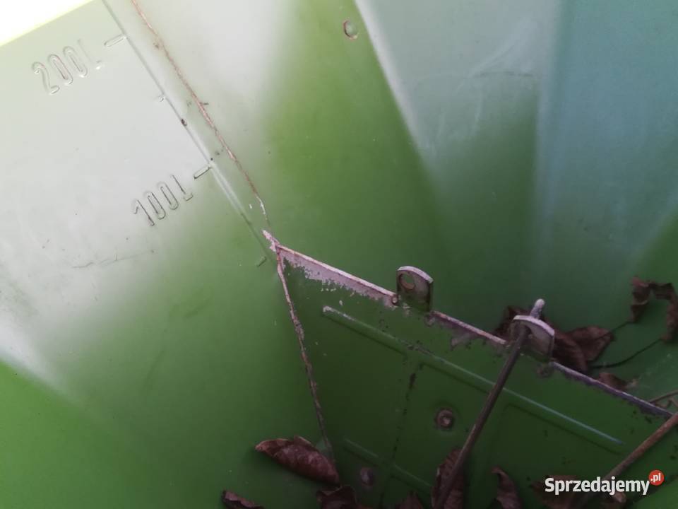 Rozsiewacz nawozu Amazone E 402 Kuhn Mikstat
