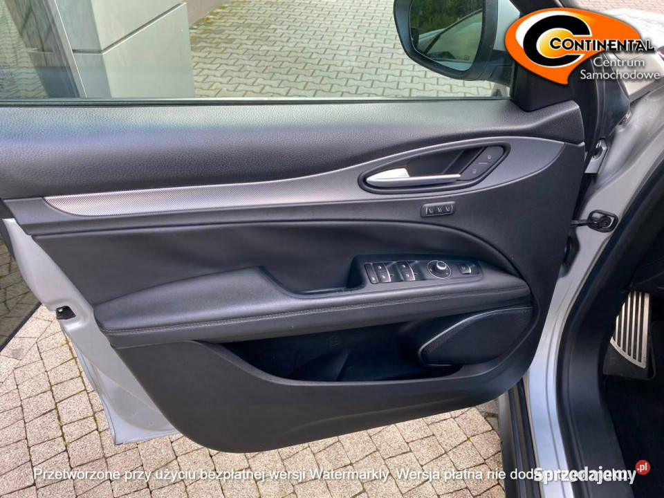 Alfa Romeo Stelvio 4x4bogate wyposażenie czujnik parkowania śląskie Żory