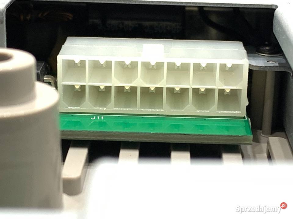 ODTWARZACZ DVD CHRYSLER PACIFICA 68330446AC