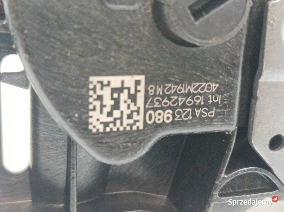 ZAMEK DRZWI PRAWY PRZÓD PSA123980 Citroen C3 III