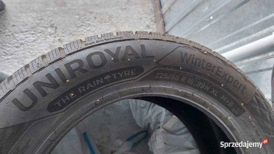 Uniryal 2255516 zimowe Ostrowiec Świętokrzyski