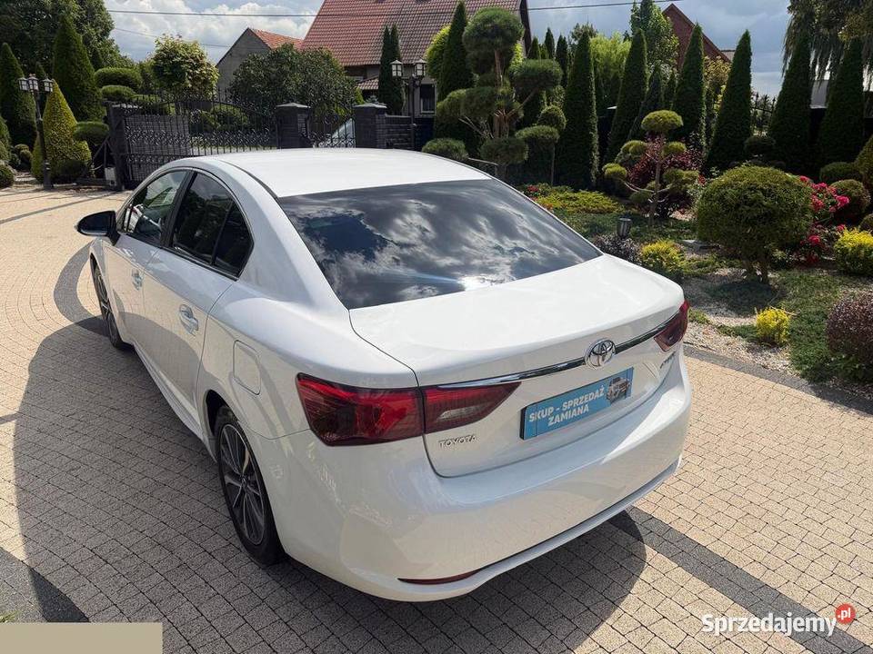 Toyota Avensis 20 D4D Active Business 143 2016r
