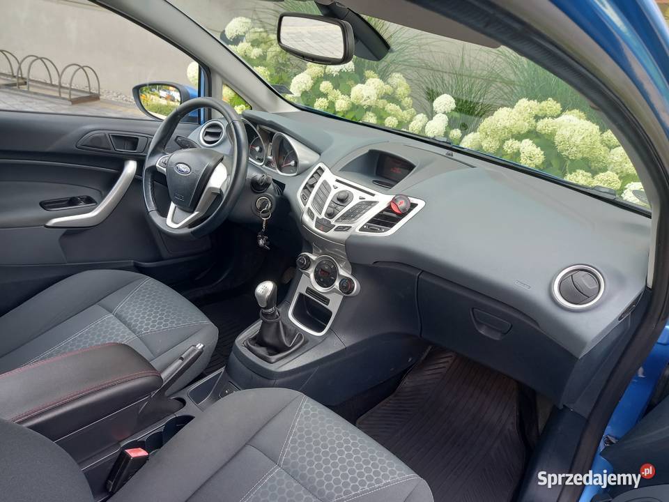 FORD FIESTA 16 120 2009r Klima Zadbana 2 śląskie