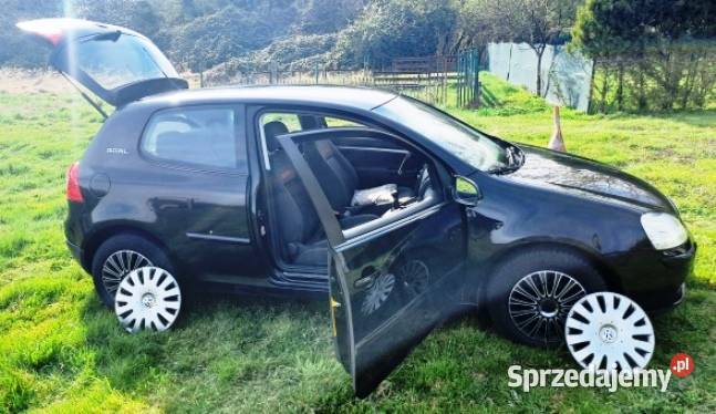 VW golf 5 Goal 14 benzyna 2016 r manualna Oborniki Śląskie