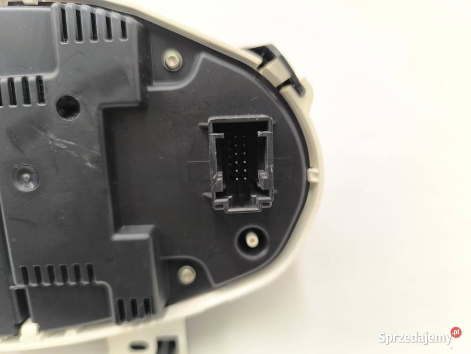 LICZNIK ZEGARY EUROPA FORD FIESTA MK7 LIFT 10 wielkopolskie sprzedam