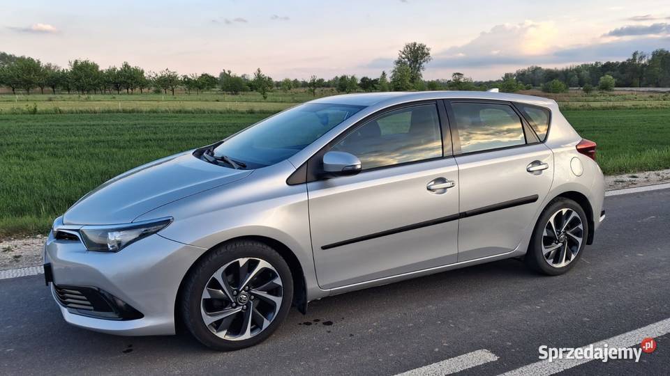 Toyota Auris II 14D 2015 Salon Polska Karczew
