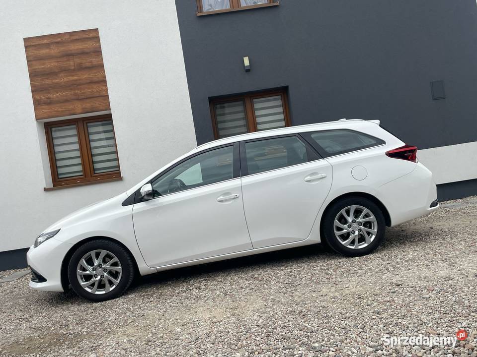 Toyota Auris 2 16 d4d Witkowo