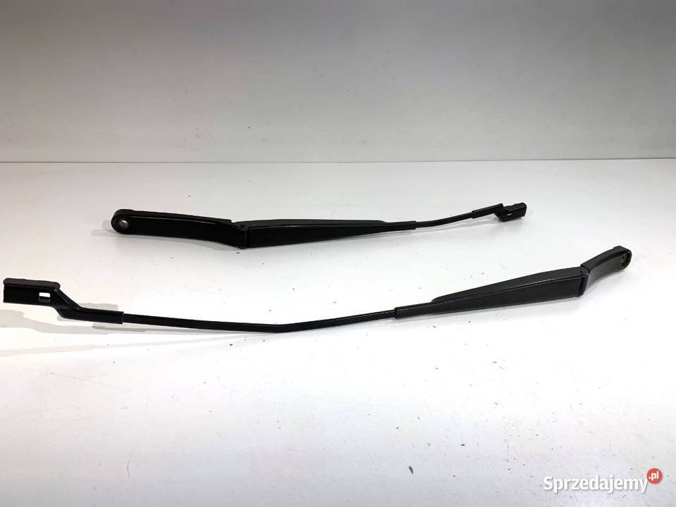 RAMIĘ WYCIERACZKI KOMPLET PRZÓD VW GOLF VII