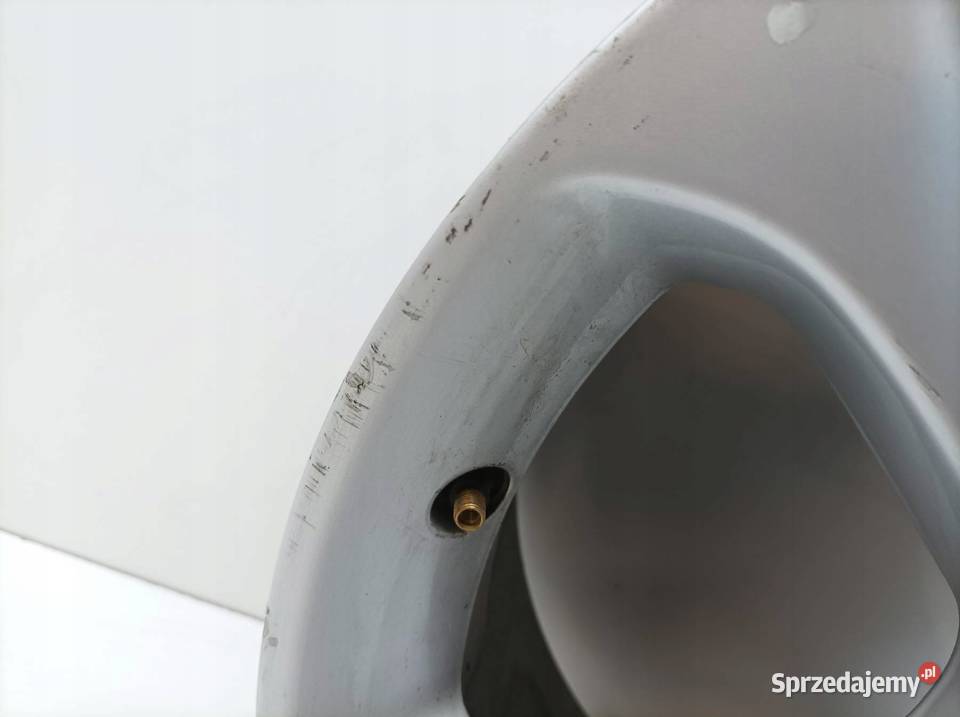 FELGA ALUMINIOWA R18 4X108 ET29 OC65 75J18