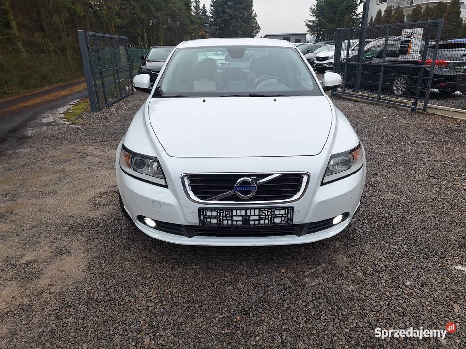 Volvo V50 SPROWADZONY SERWISOWANY OPONY ZIMOWE VAT marża Zamość