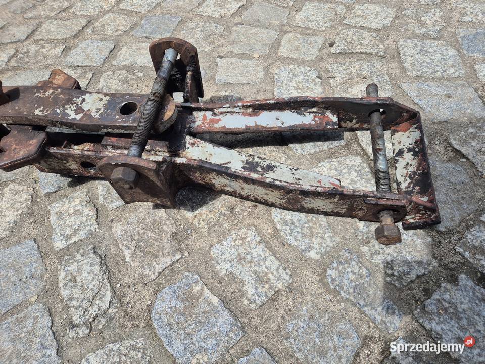 Zaczep dolny C330 Ursus System zaczepowy małopolskie Bucze