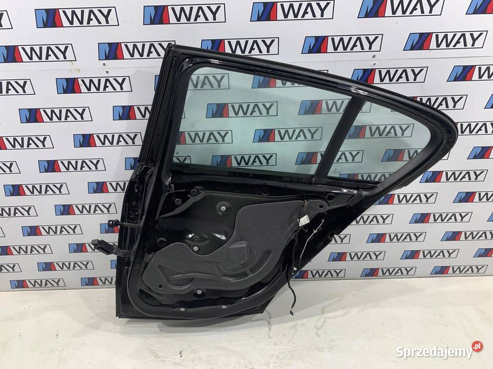 BMW 1 E87 DRZWI PRAWY TYŁ TYLNE PRAWE 668 dolnośląskie