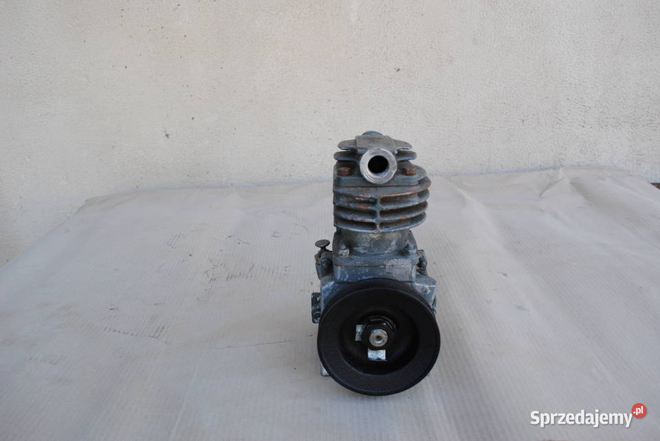 Sprężarki kompresory Ursus c328 c 330 FOS Łódz mazowieckie sprzedam