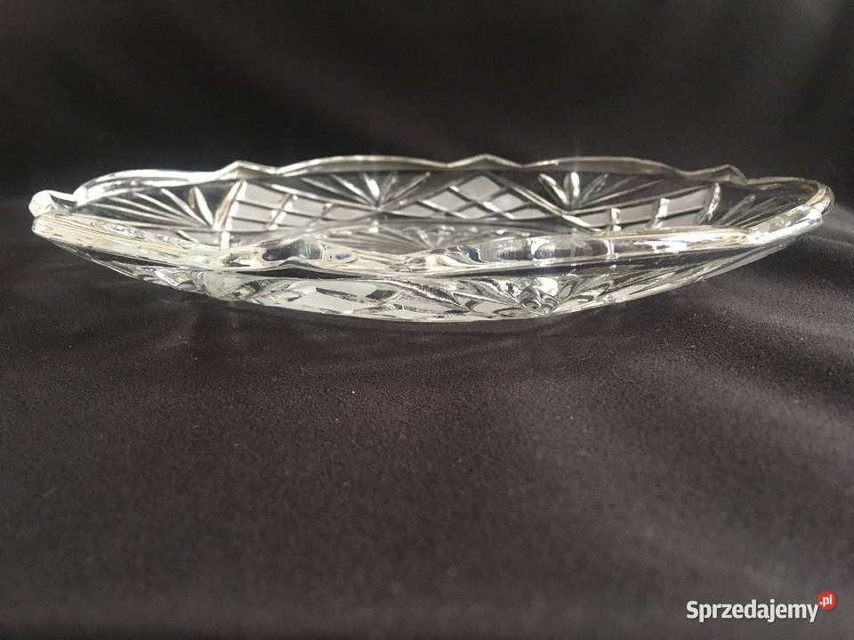 PRL Hortensja stara patera talerz matowe szkło Kołobrzeg