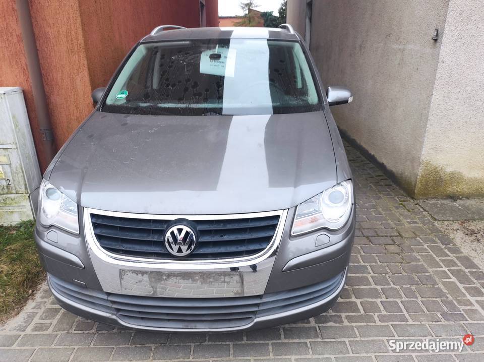 Volkswagen Touran benzyna 140KM Karsin sprzedam