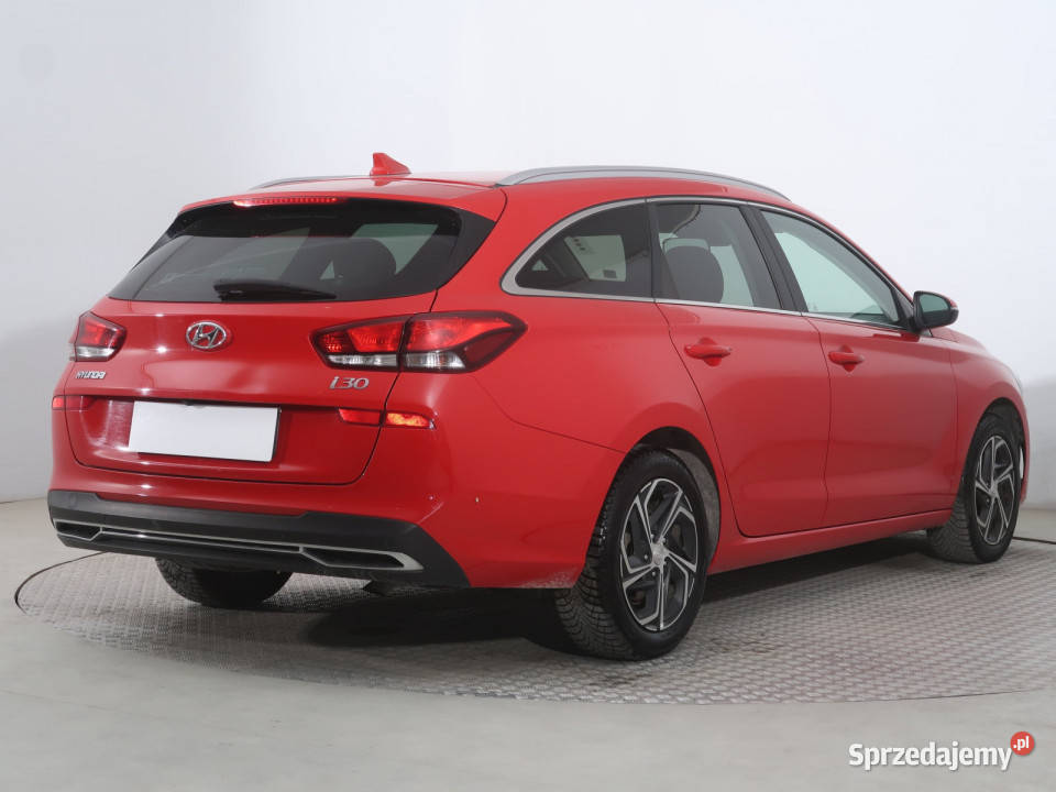Hyundai i30 16 CRDi ESP sprzedam