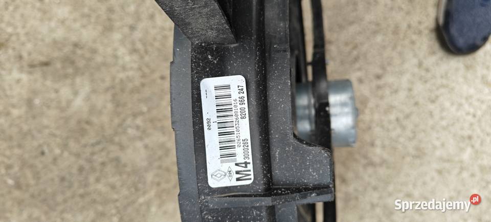 Renault CLIO III Wentylator chłodnicy Siechnice