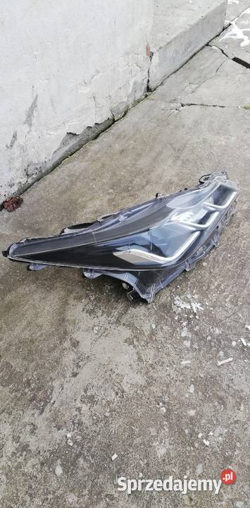 Toyota Corolla E21 lampa prawa LED 2020r