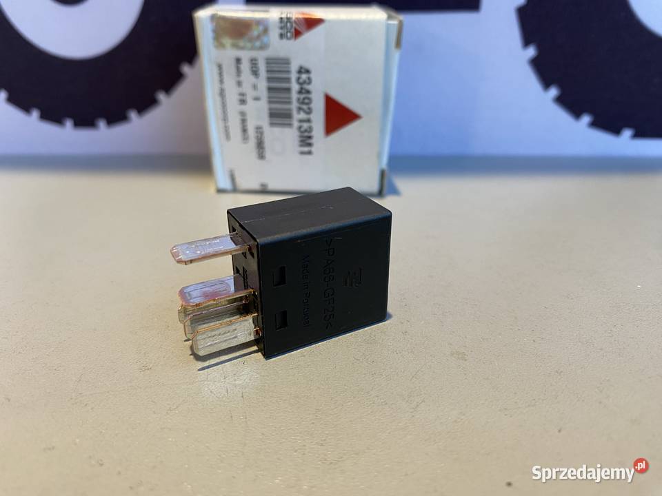 Przekaźnik elektryczny Massey Ferguson 4349213M1 Białystok