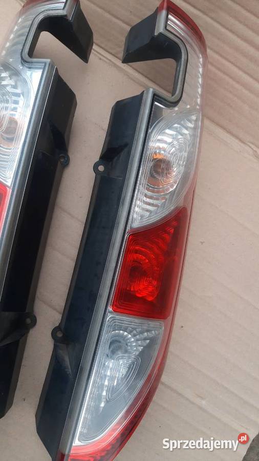 lampa tylna Prawa lewa Renault Kangoo II 0813 osobowe dolnośląskie Dębno sprzedam